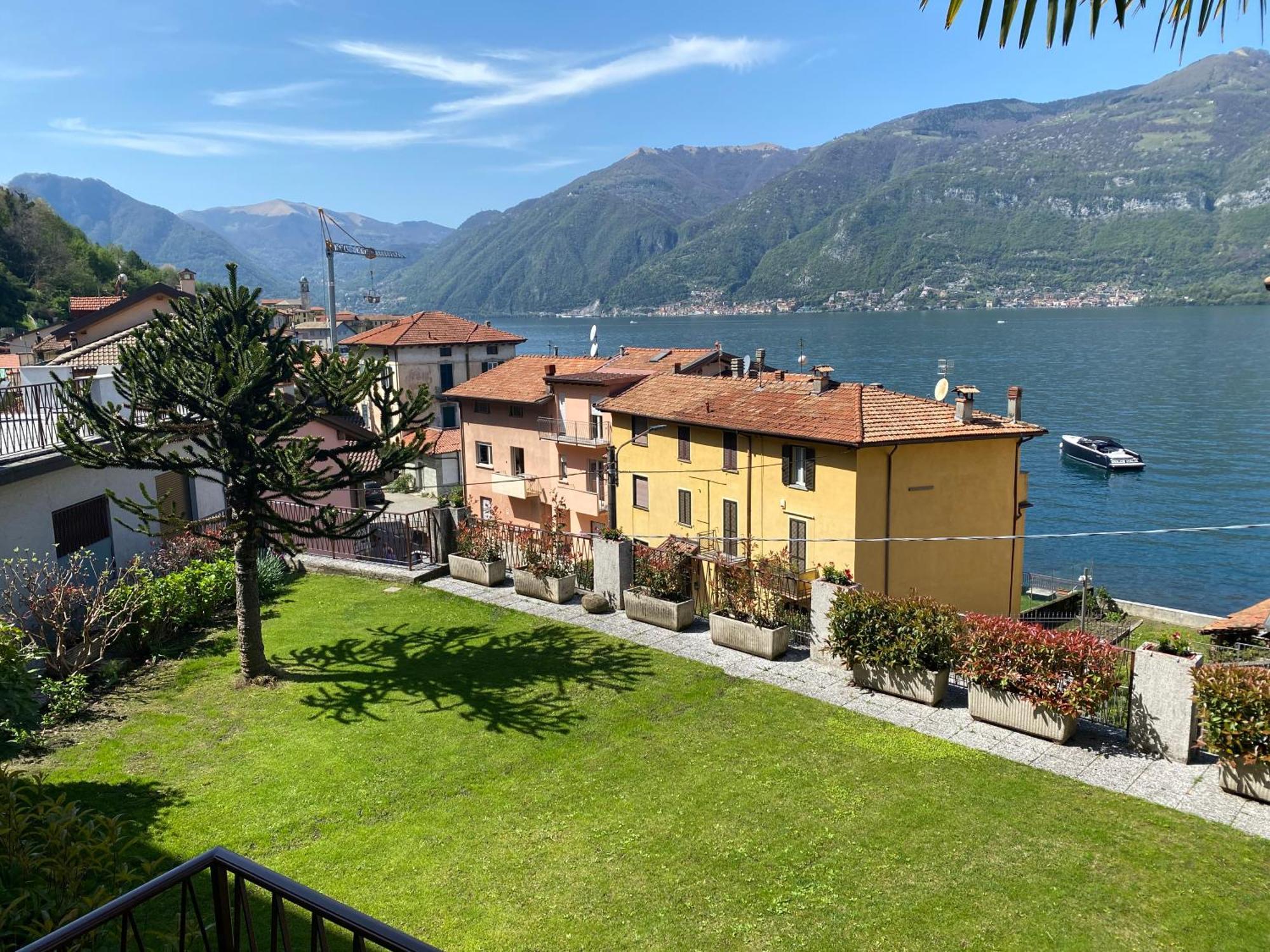 レッツェノMaddalena Lake Como View Terracesアパートメント エクステリア 写真